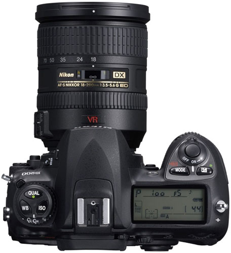 Nikon 18-200 DX lens